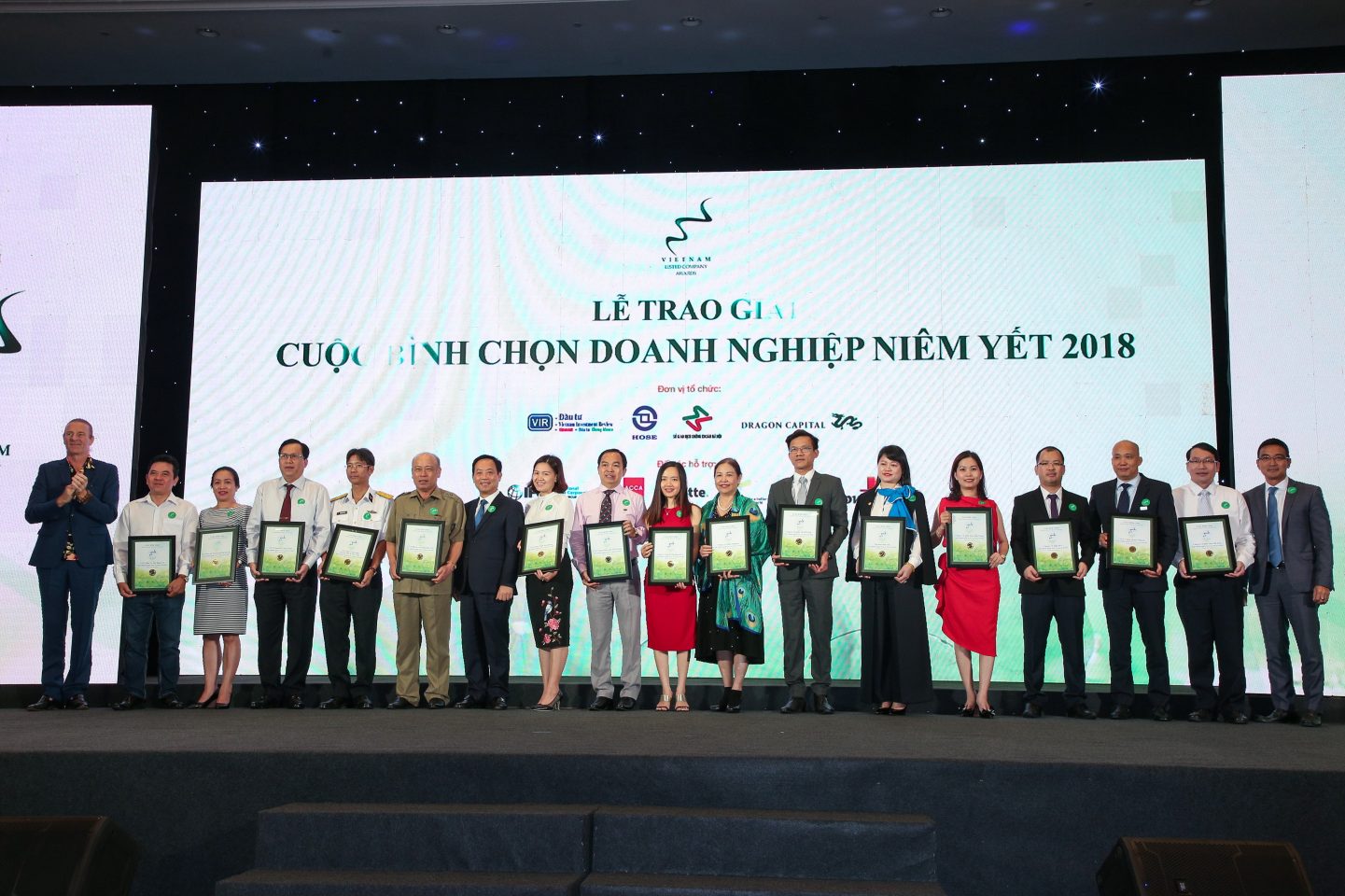 236Hà Tĩnh phát triển kinh tế xanh thông qua trồng rừng gỗ lớn đạt chứng chỉ bền vững FSC
