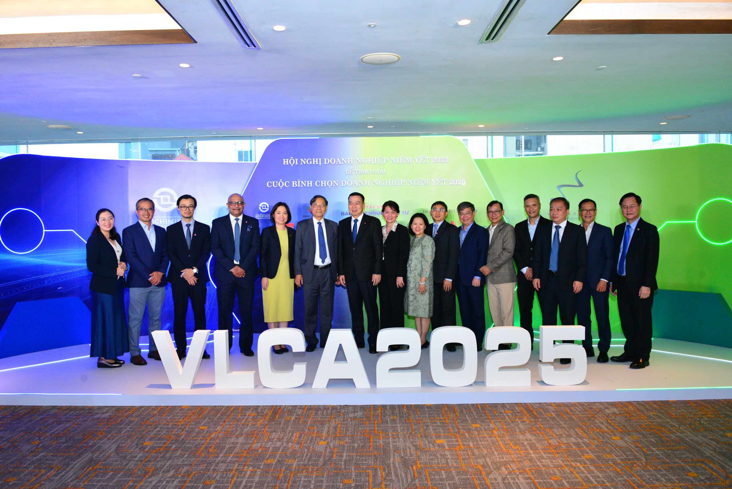 TCBC Vinh danh các doanh nghiệp đoạt giải Cuộc Bình chọn Doanh nghiệp niêm yết (VLCA) 2025