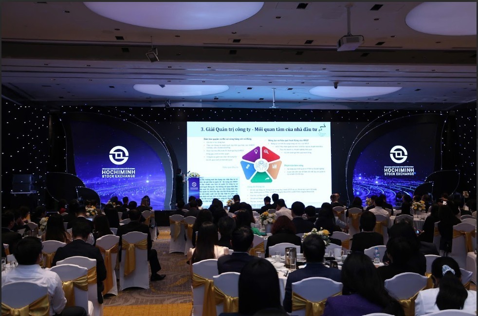 Hội nghị Doanh nghiệp niêm yết 2025: Dấu mốc 25 năm thị trường chứng khoán và yêu cầu nâng chuẩn minh bạch, bền vững